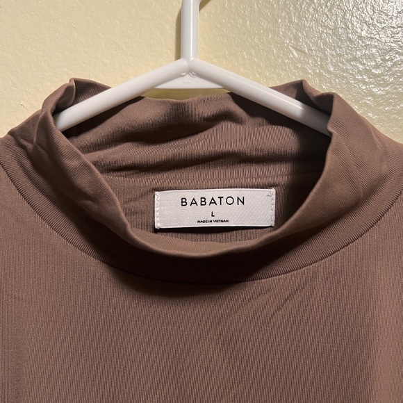 Babaton Contour Mock neck Bodysuit in Brown, Size Large - Picture 5 of 6